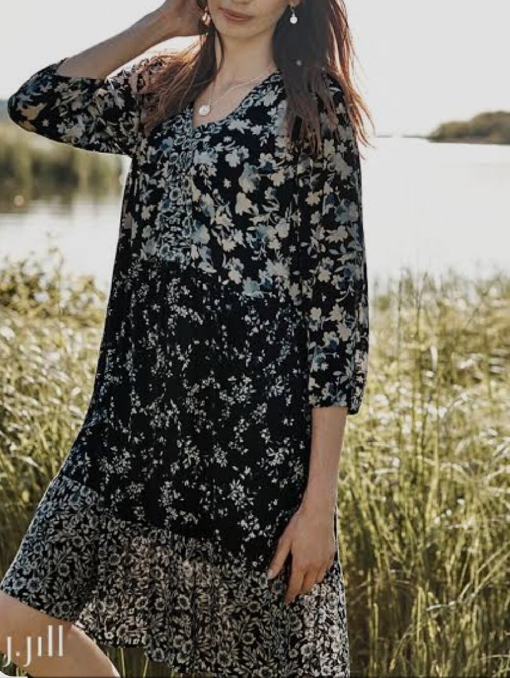 S J. Jill Navy Blue Floral Shift Dress